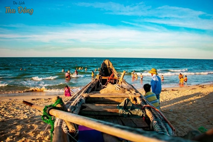 bãi biển Huế